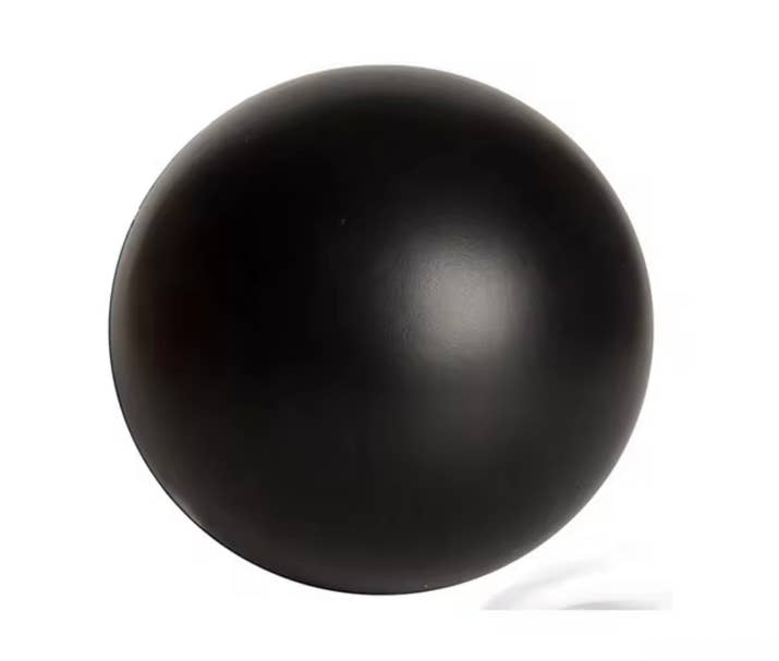 Squeeze/stress relief ball