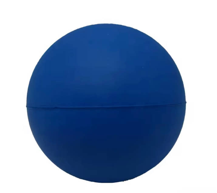 Squeeze/stress relief ball